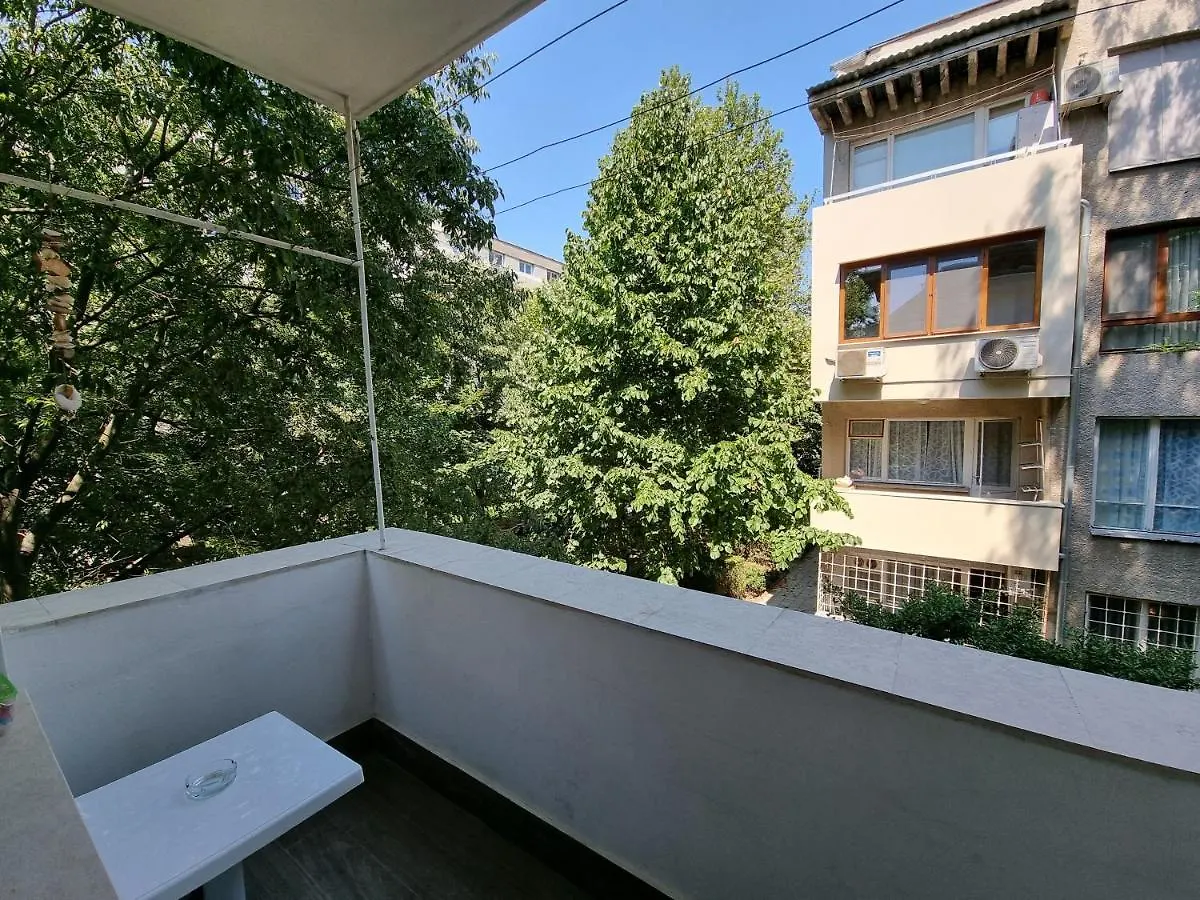 Reni'S Apartment-With Private Parking In Center Burgas City Apartament