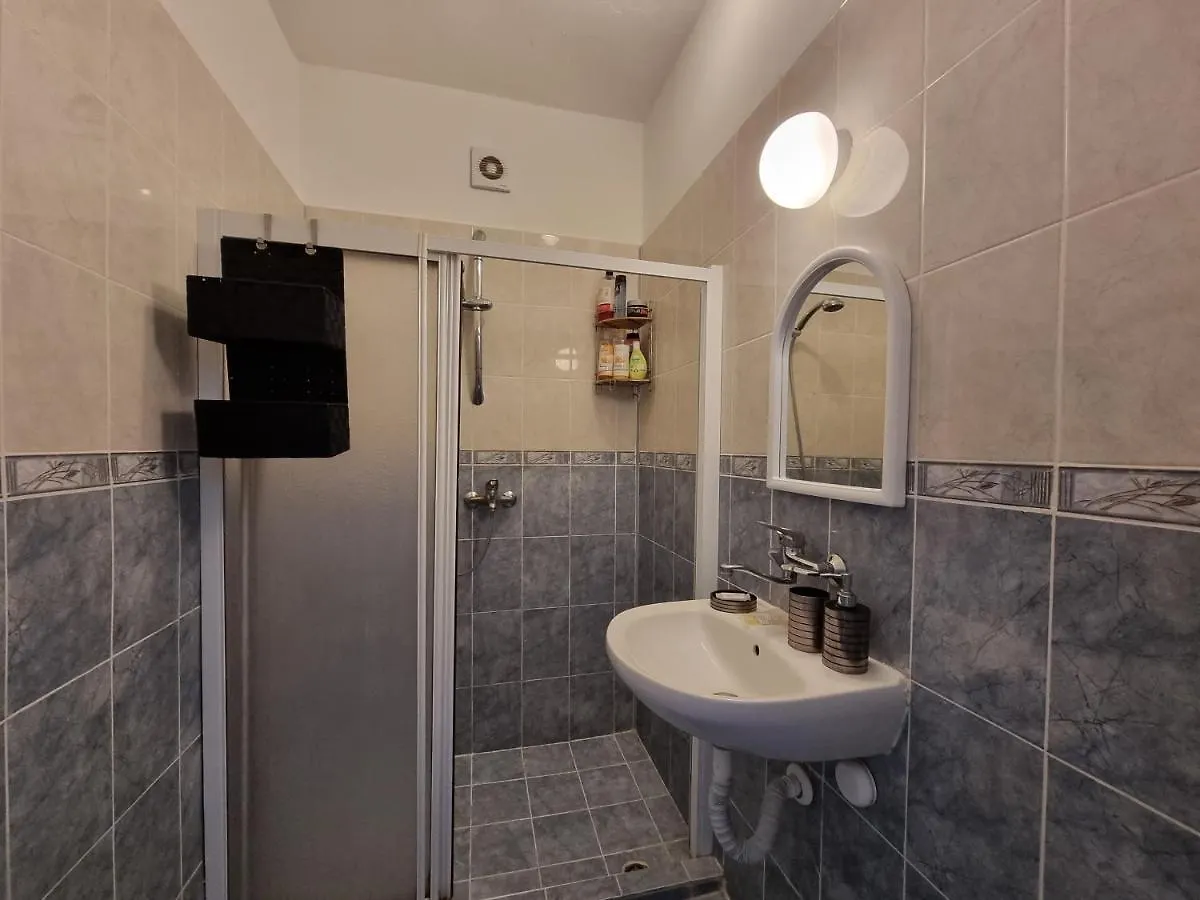 Reni'S Apartment-With Private Parking In Center Burgas City Apartament