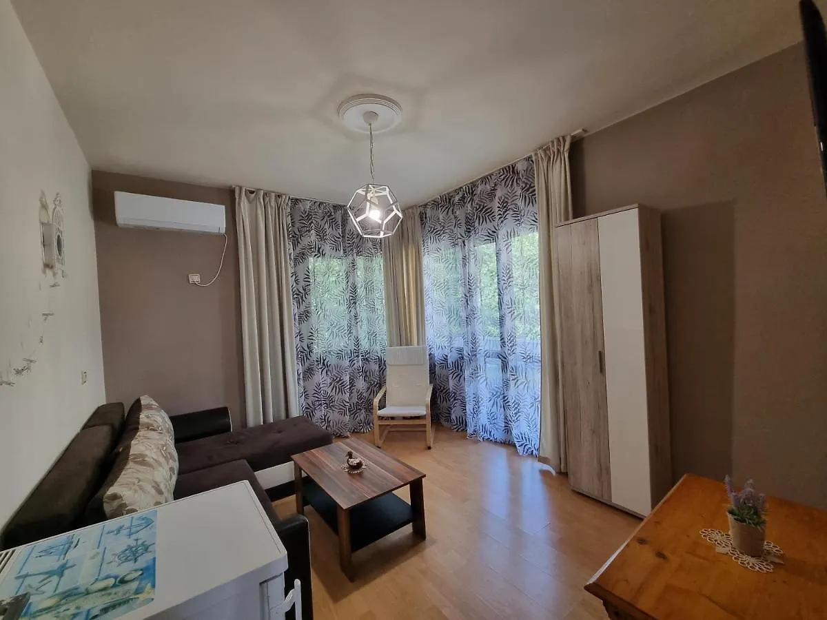 Apartament Reni'S Apartment-With Private Parking In Center Burgas City Bulgaria