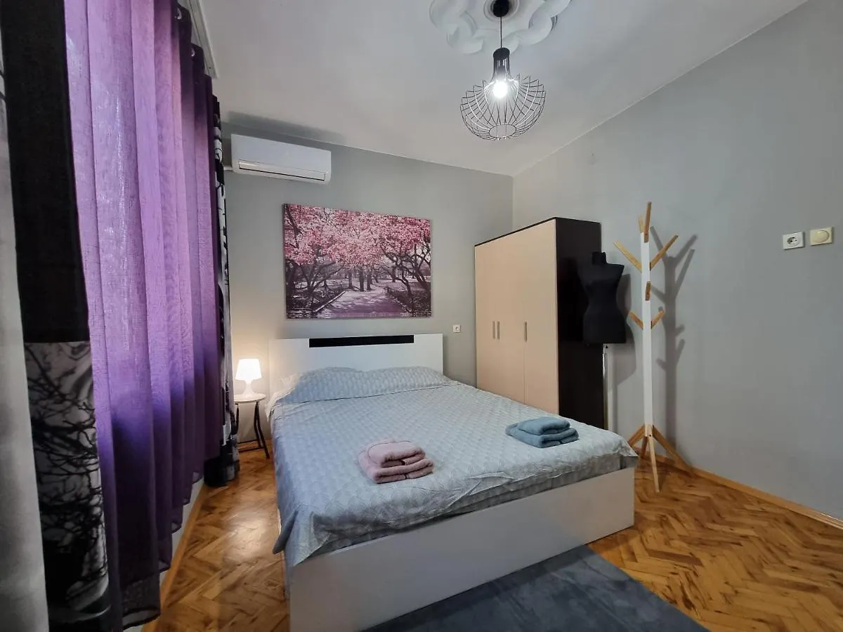 Reni'S Apartment-With Private Parking In Center Burgas City 0*,  Bulgaria